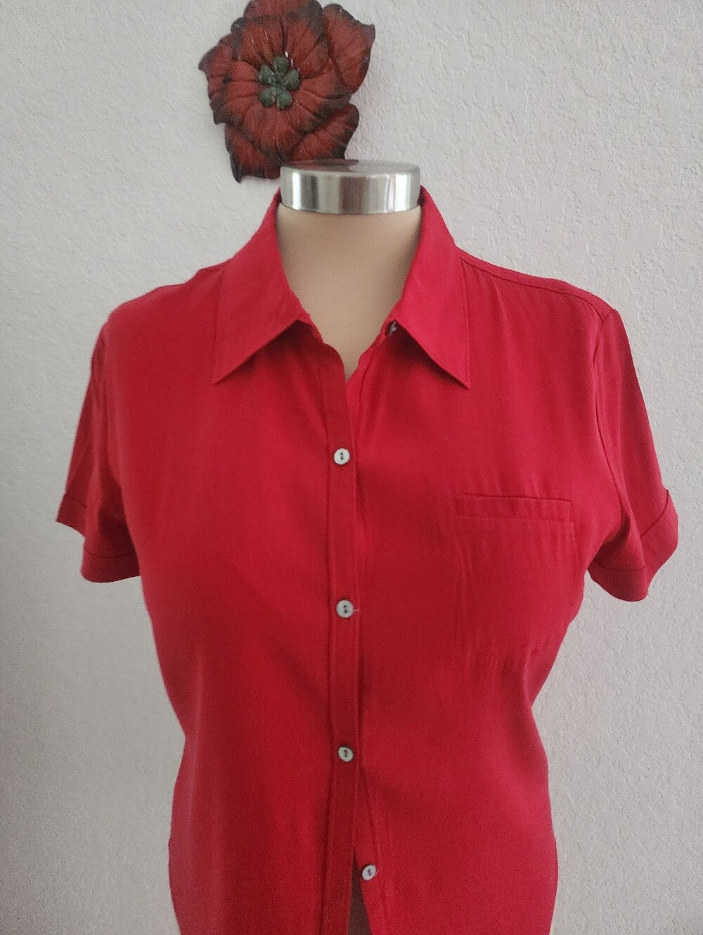 EXPRESS | Red Top - Picture 4 of 15